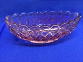 Centro de mesa em cristal rosé trabalhado 29X13X11 cm