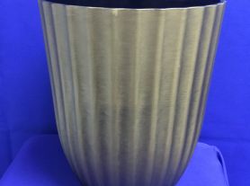 Vaso dourado trabalhado - 25x29